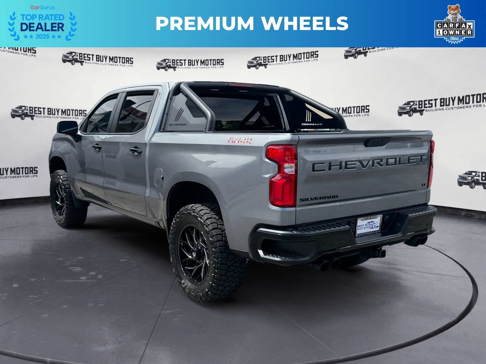 Used 2022 Chevrolet Silverado 1500 LT Trail Boss w/ Safety Package AWD/4WD image 5