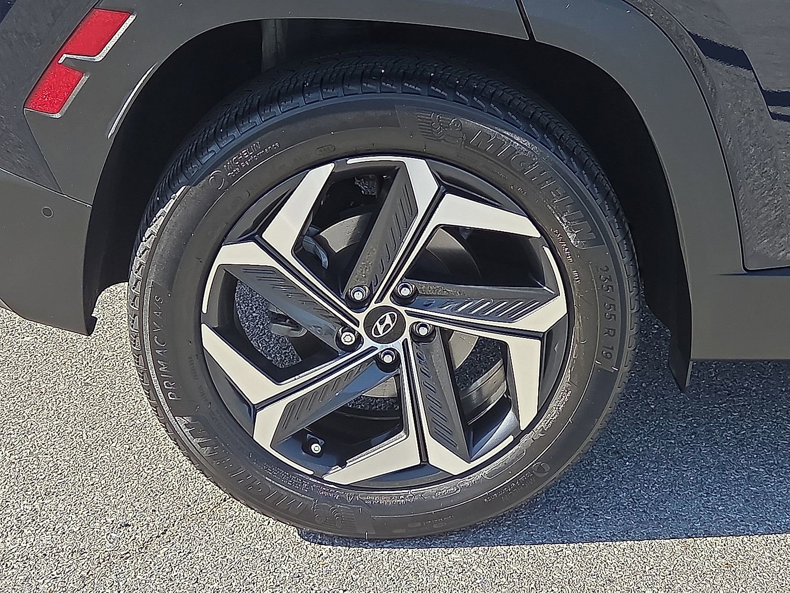 Used 2024 Hyundai Tucson Limited AWD/4WD image 7