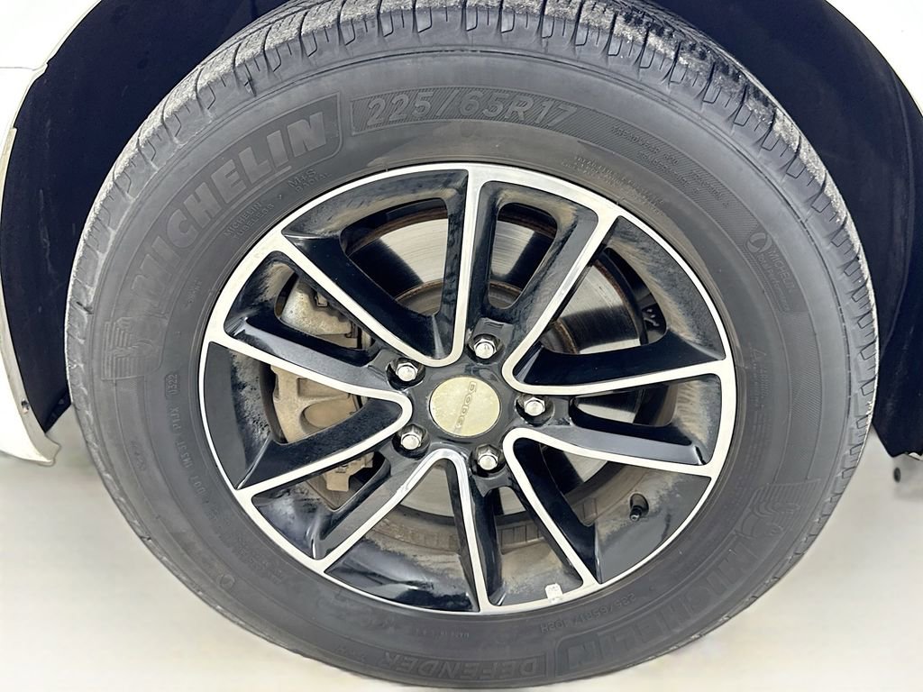 Used 2017 Dodge Grand Caravan GT FWD image 39