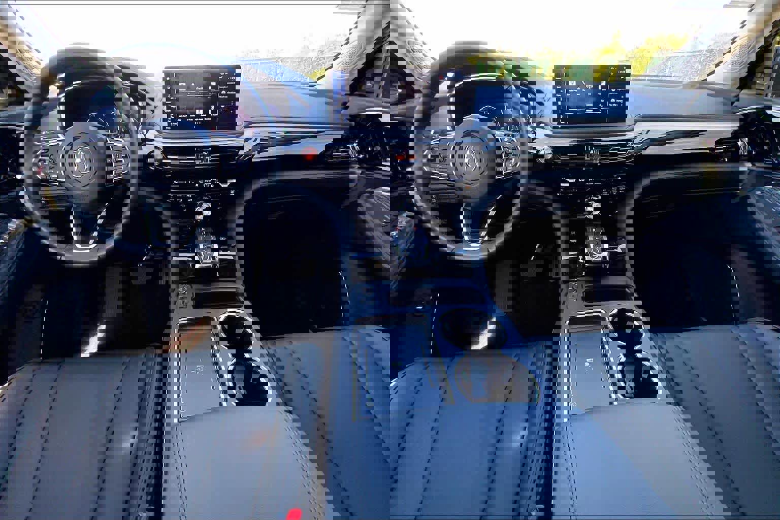 Certified 2026 Acura MDX FWD image 14