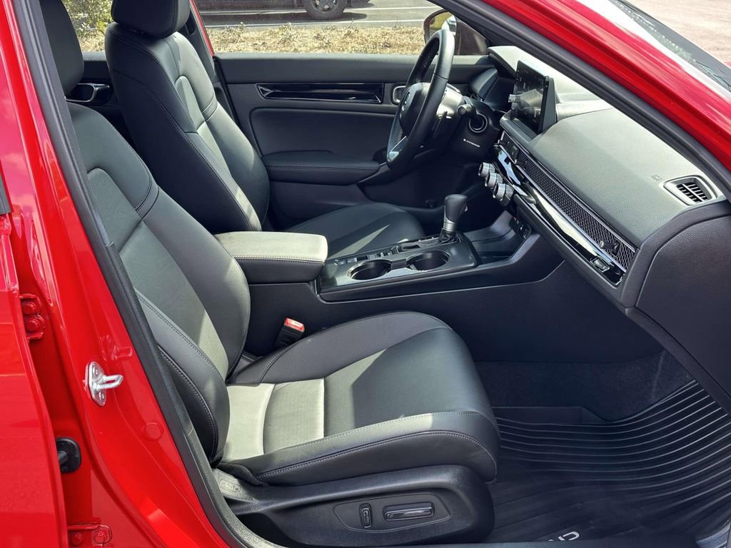 Certified 2025 Honda Civic Sport image 7