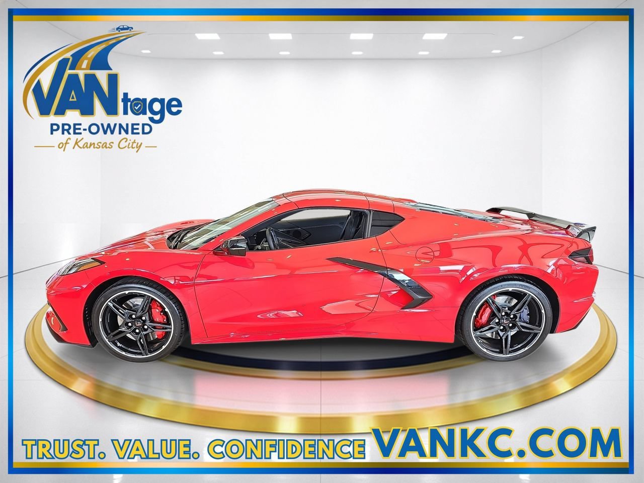 Used 2024 Chevrolet Corvette Stingray Preferred Cpe w/ Z51 Performance Package RWD image 10