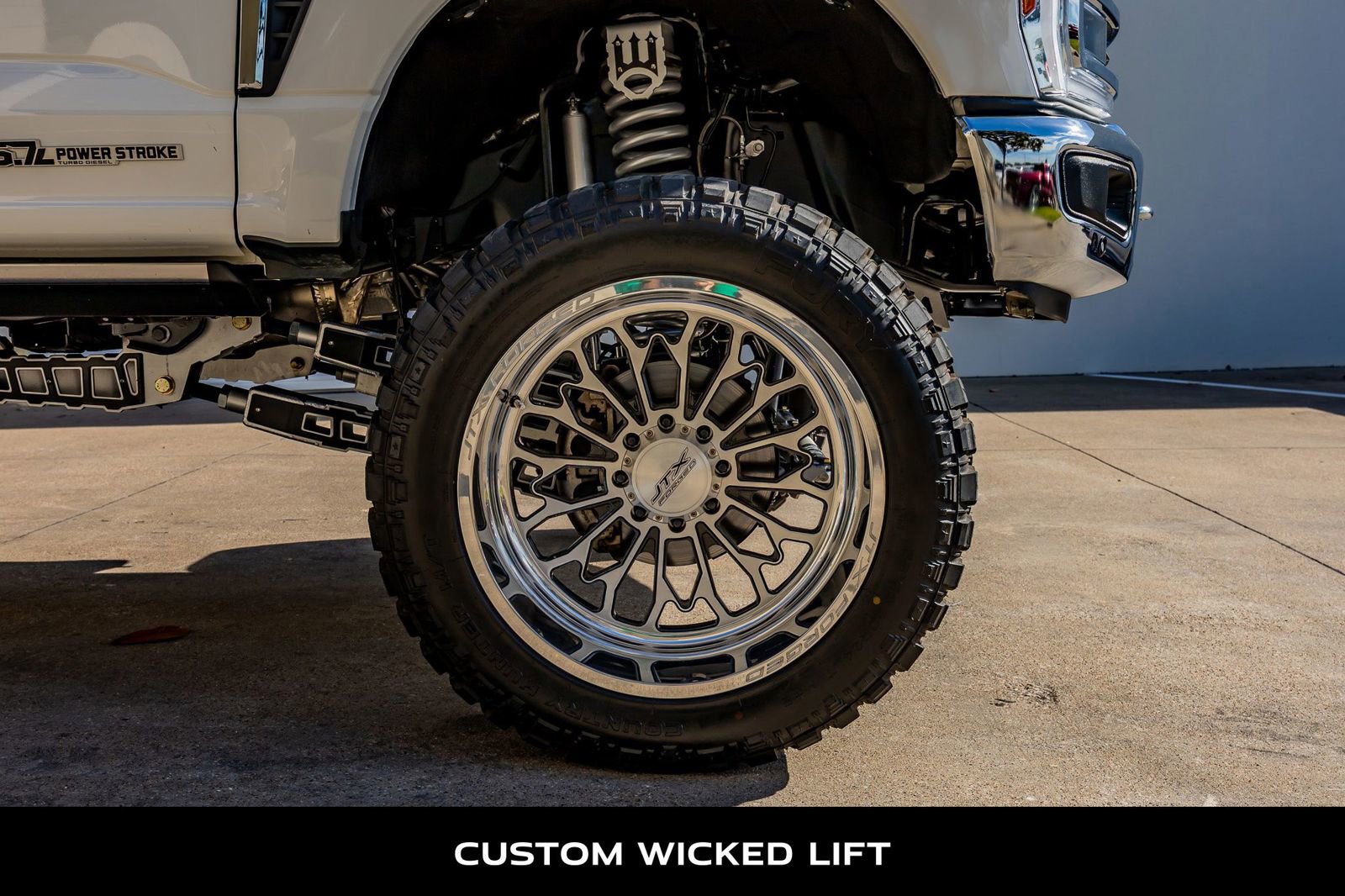 Used 2023 Ford F250 King Ranch w/ Chrome Package image 11