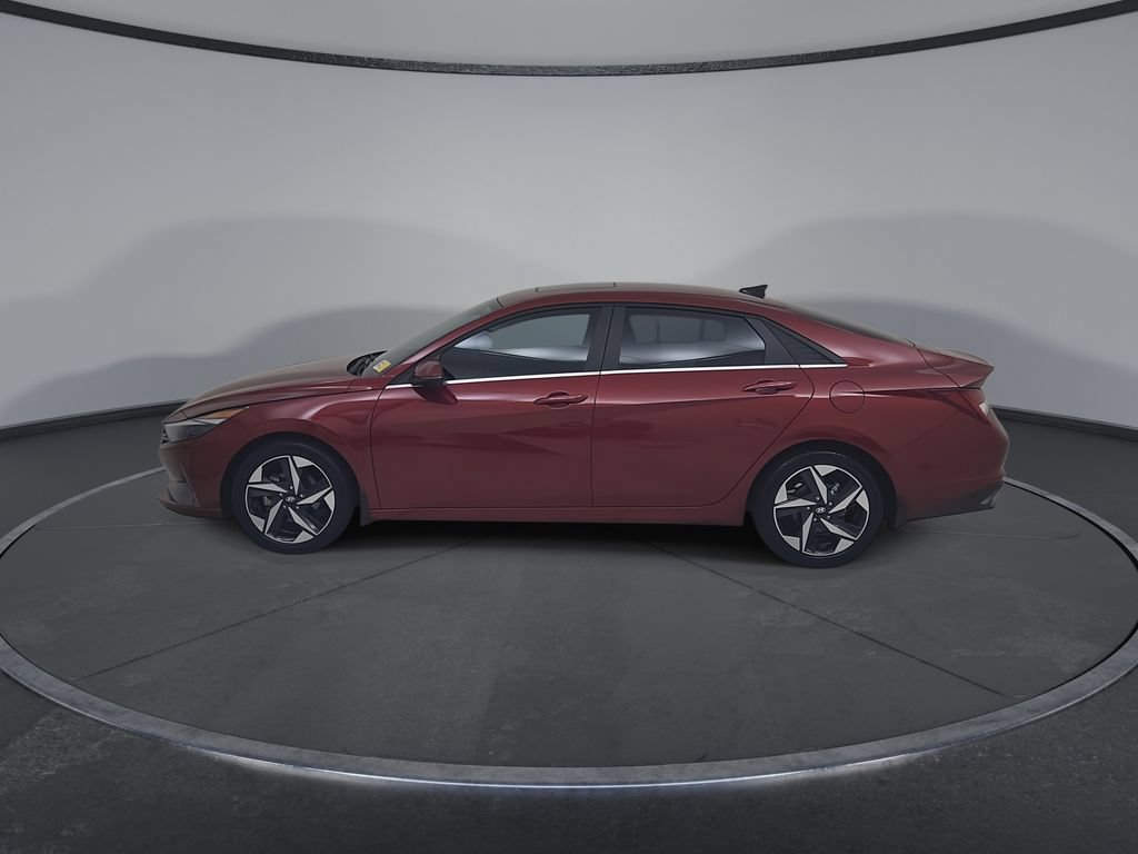 Used 2023 Hyundai Elantra Limited FWD image 9