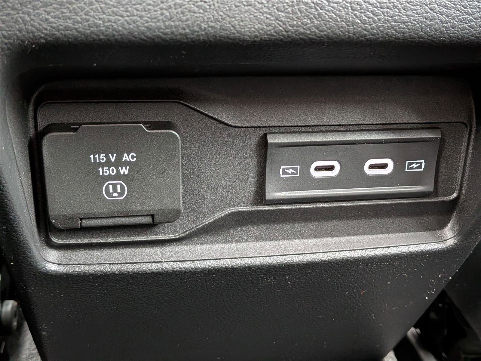 New 2026 Jeep Grand Cherokee Altitude AWD/4WD image 27