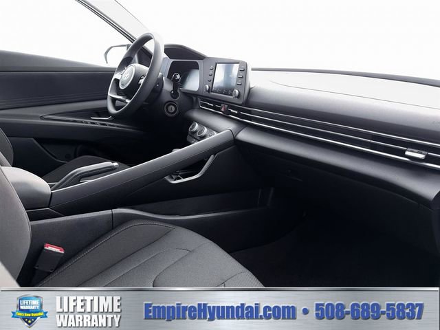 New 2026 Hyundai Elantra SE FWD image 15