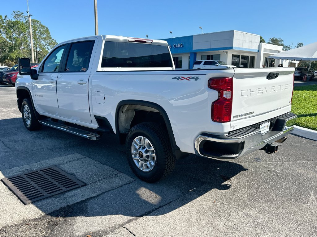 Used 2025 Chevrolet Silverado 2500 LT w/ Convenience Package AWD/4WD image 7