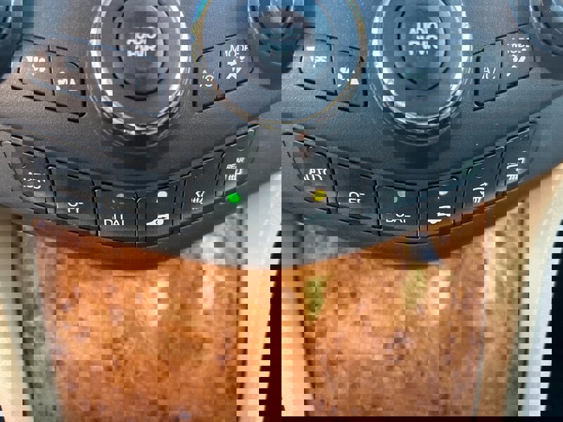 Used 2005 Honda Accord EX image 21