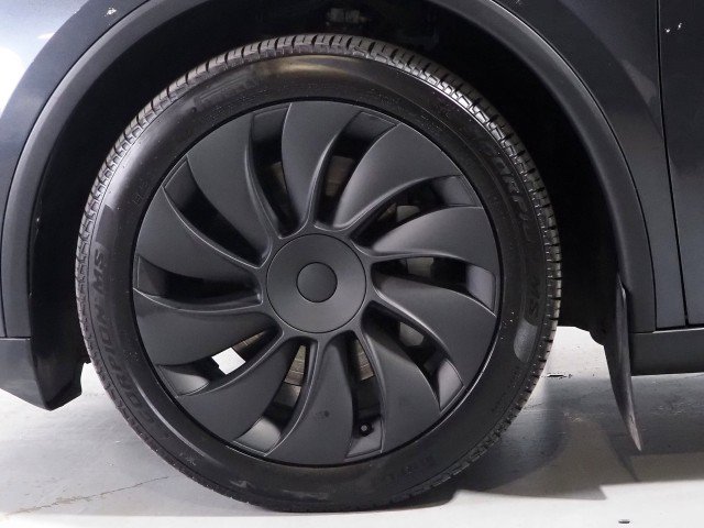 Used 2026 Tesla Model Y Long Range AWD/4WD image 57