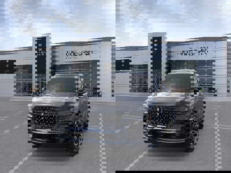 New 2026 Lincoln Nautilus Reserve image 2