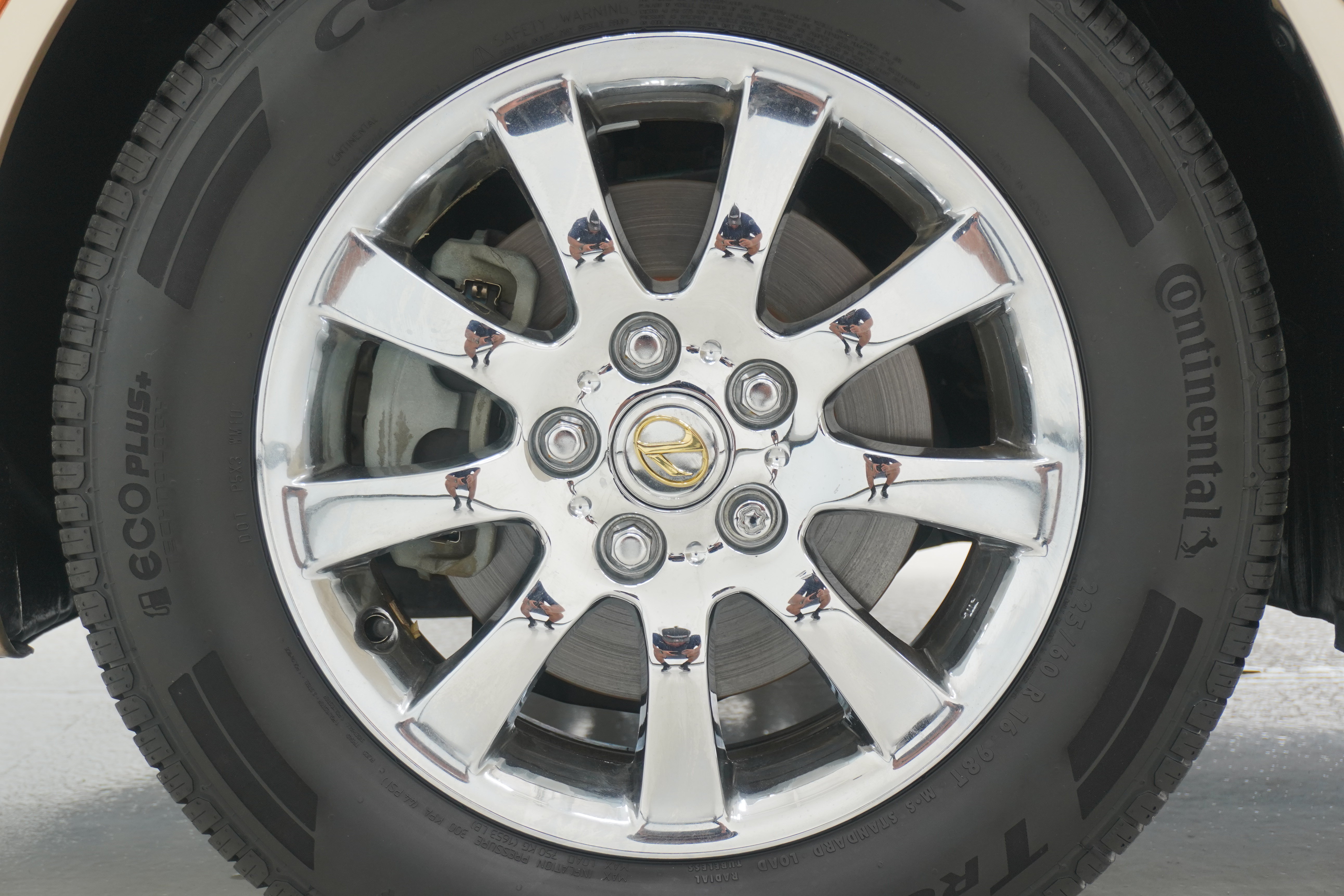 Used 2003 Lexus ES 330 FWD image 25