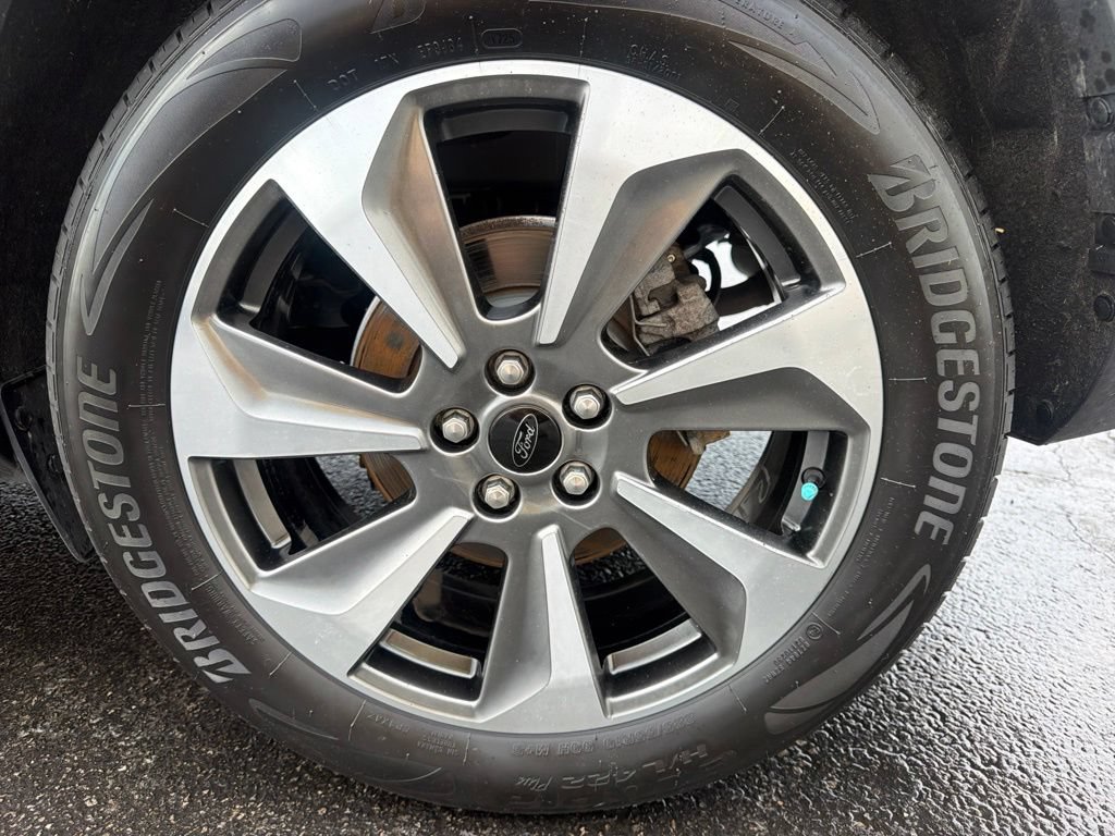 Used 2024 Ford Escape Platinum AWD/4WD image 55