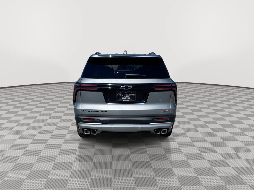 New 2026 Chevrolet Traverse Z71 w/ Enhanced Driving Package AWD/4WD image 8