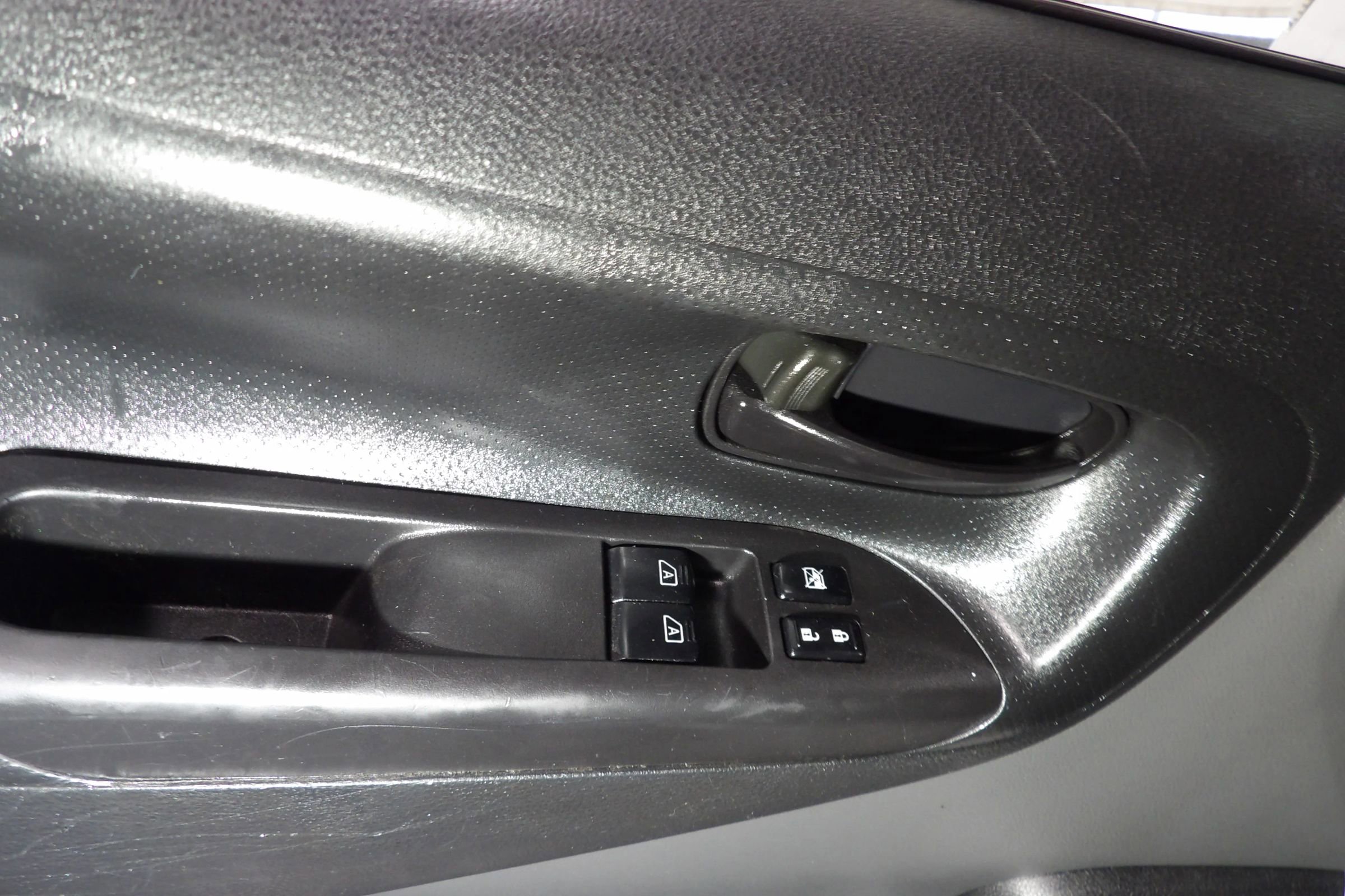 Used 2021 Nissan NV200 SV w/ Back Door Glass Package image 12