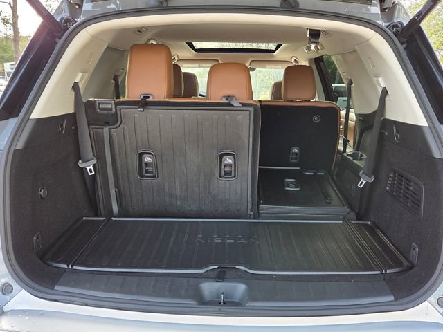 Used 2023 Nissan Pathfinder Platinum w/ Cargo Package FWD image 19