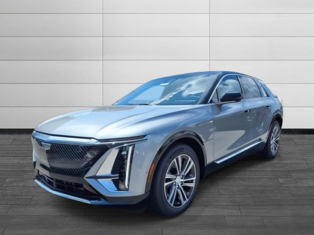 New 2025 Cadillac Lyriq Luxury