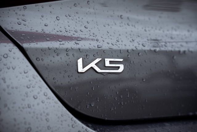 Used 2023 Kia K5 LXS image 9