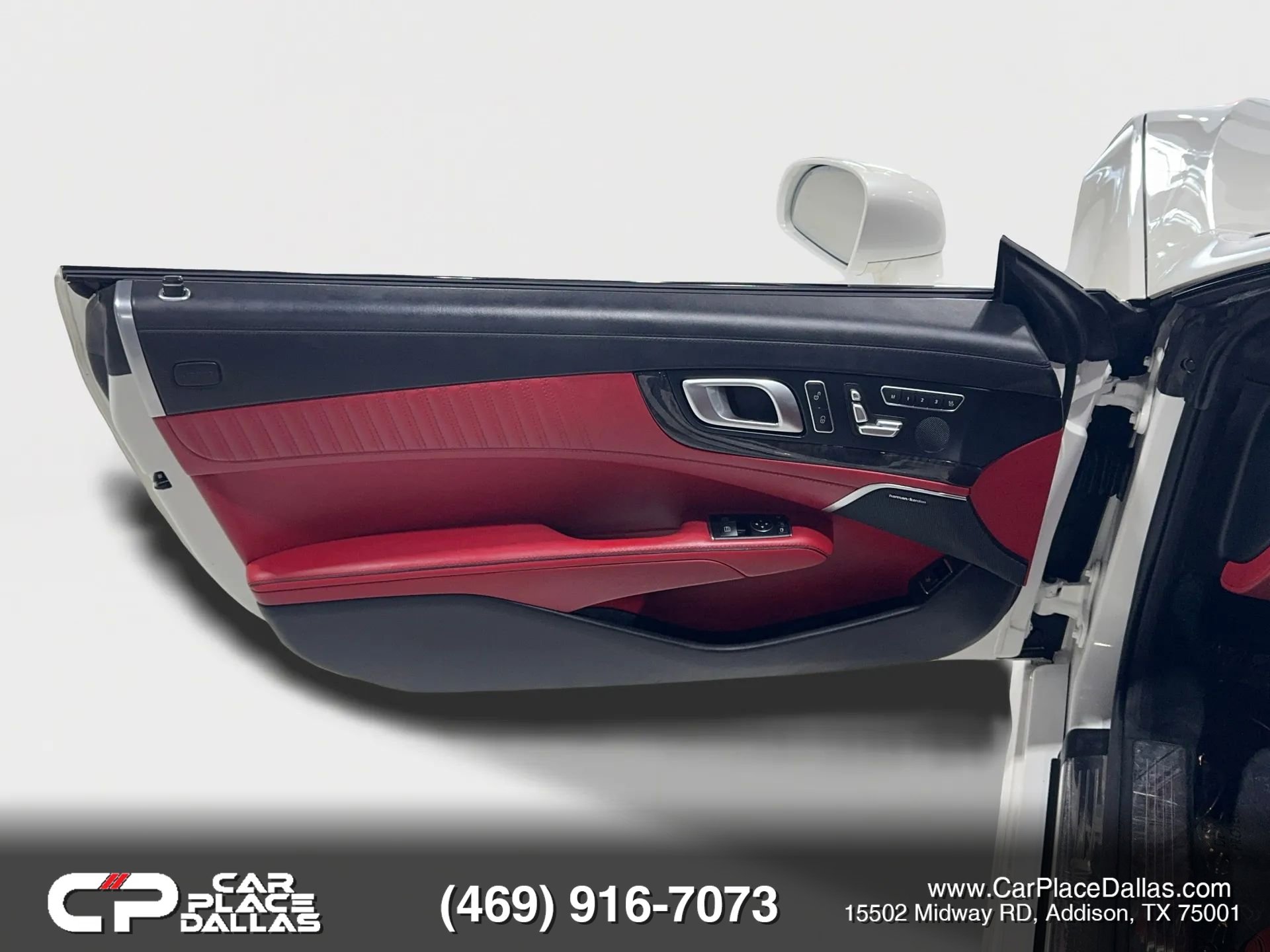 Used 2016 Mercedes-Benz SL 550 image 19