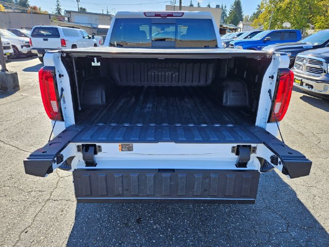 Used 2021 GMC Sierra 1500 AT4 w/ Technology Package AWD/4WD image 16