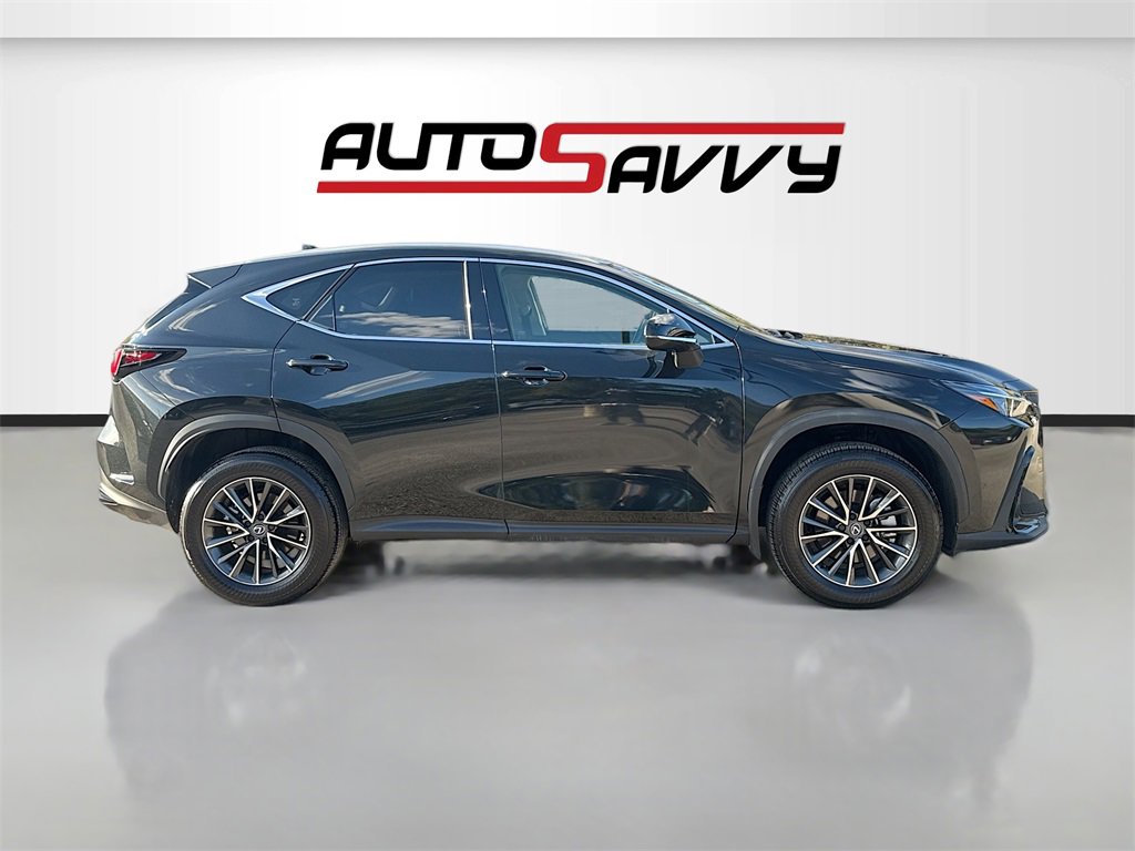 Used 2025 Lexus NX 250 FWD w/ Premium Package image 8