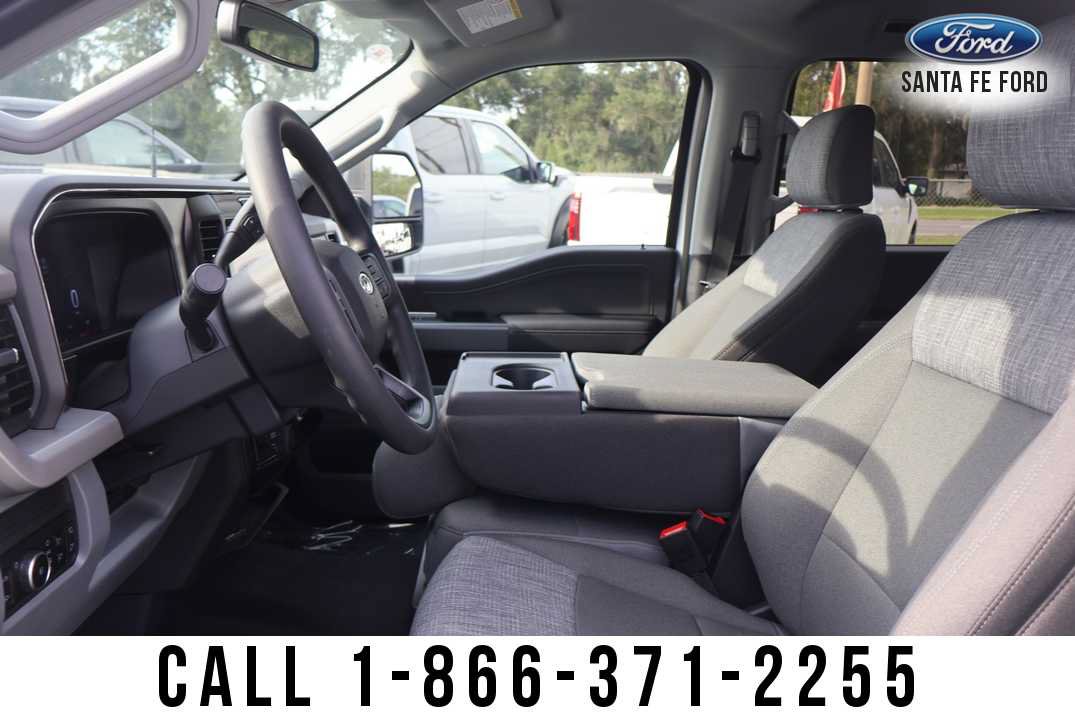 New 2026 Ford F350 XLT w/ XLT Premium Package AWD/4WD image 18