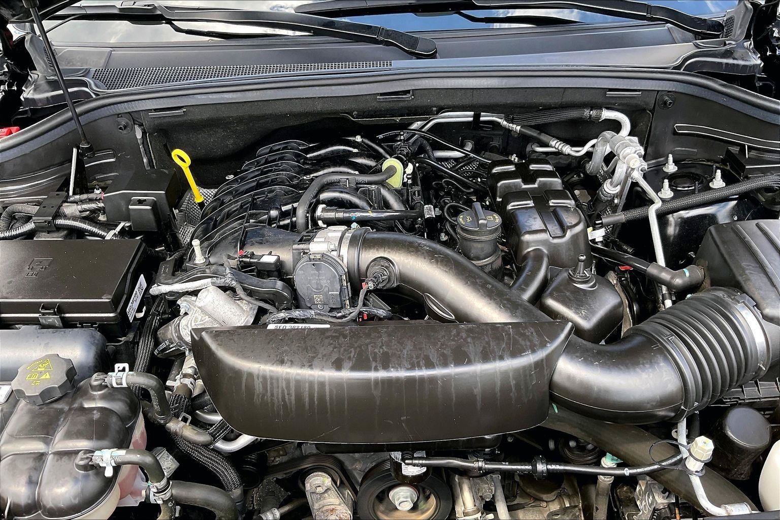 Used 2023 Dodge Durango GT AWD/4WD image 11