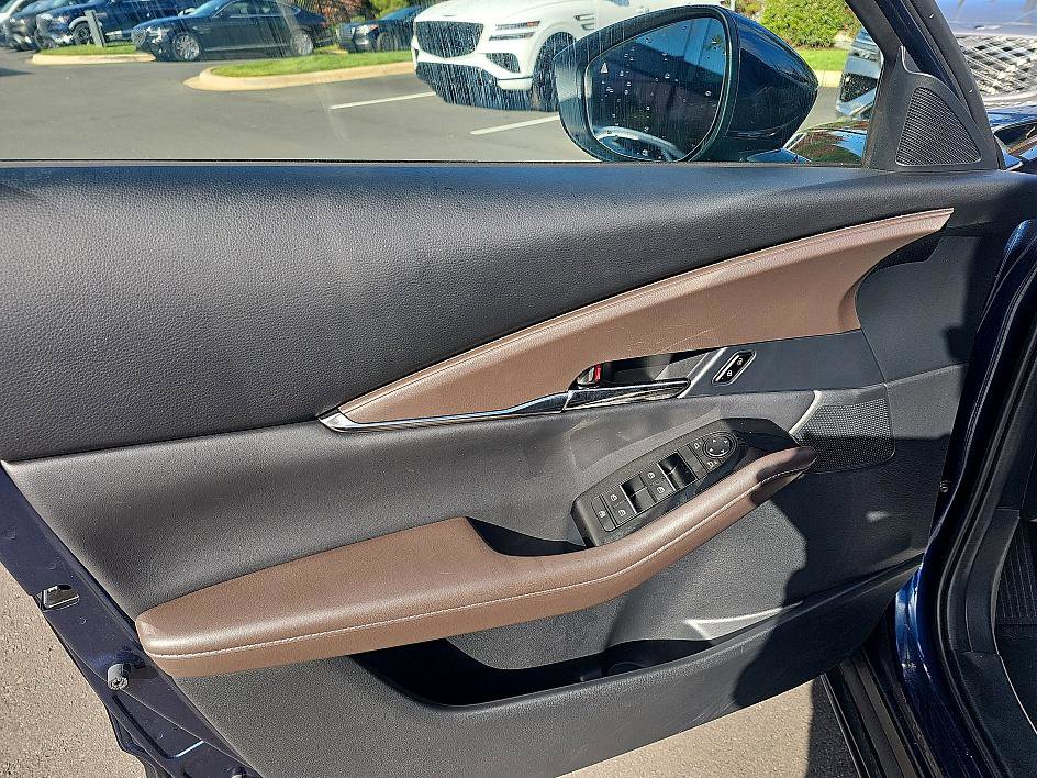 Used 2022 MAZDA CX-30 AWD 2.5 S w/ Premium Package image 12