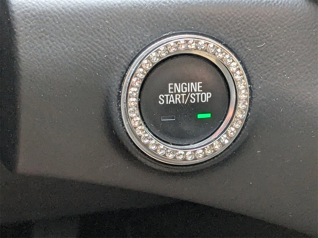 Used 2023 GMC Terrain Denali image 33