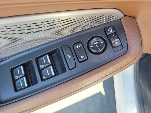 Used 2024 Acura MDX SH-AWD w/ Technology Package image 23