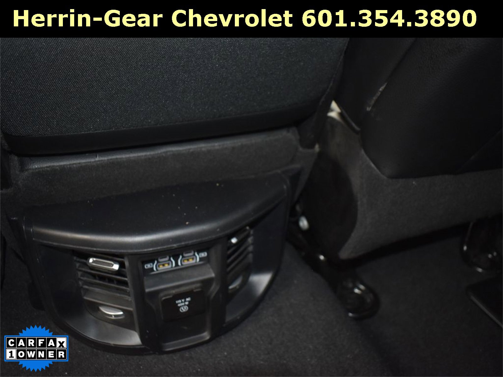 Used 2024 RAM 2500 Laramie w/ Safety Group image 19