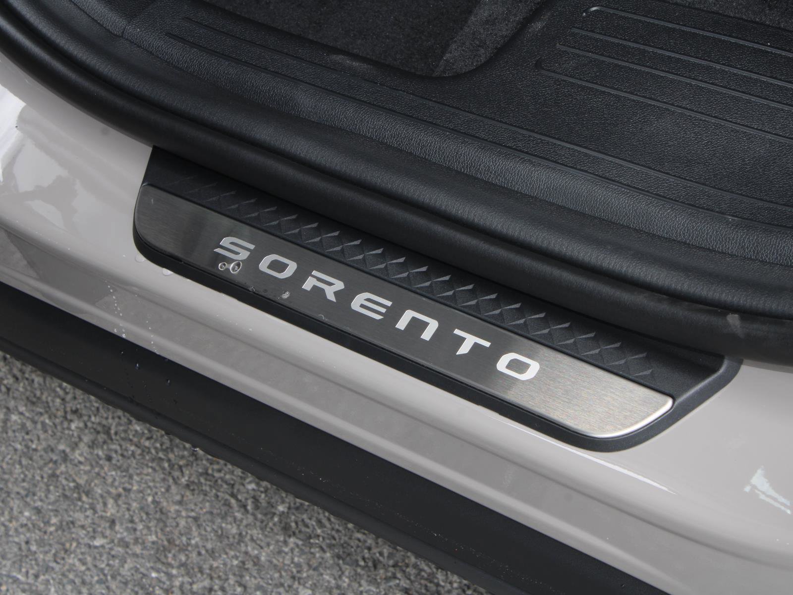 New 2026 Kia Sorento SX image 21