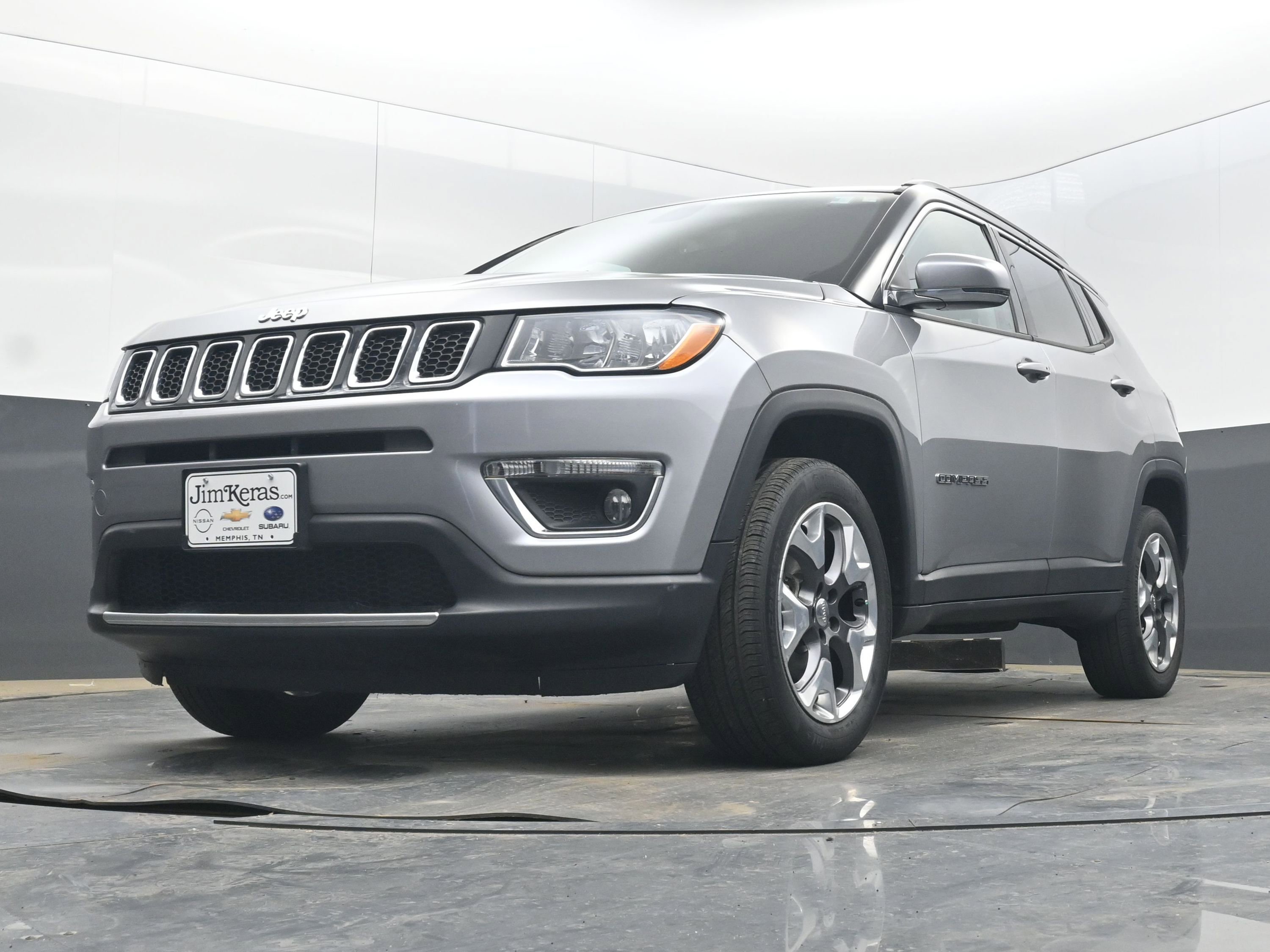 Used 2019 Jeep Compass Limited image 23