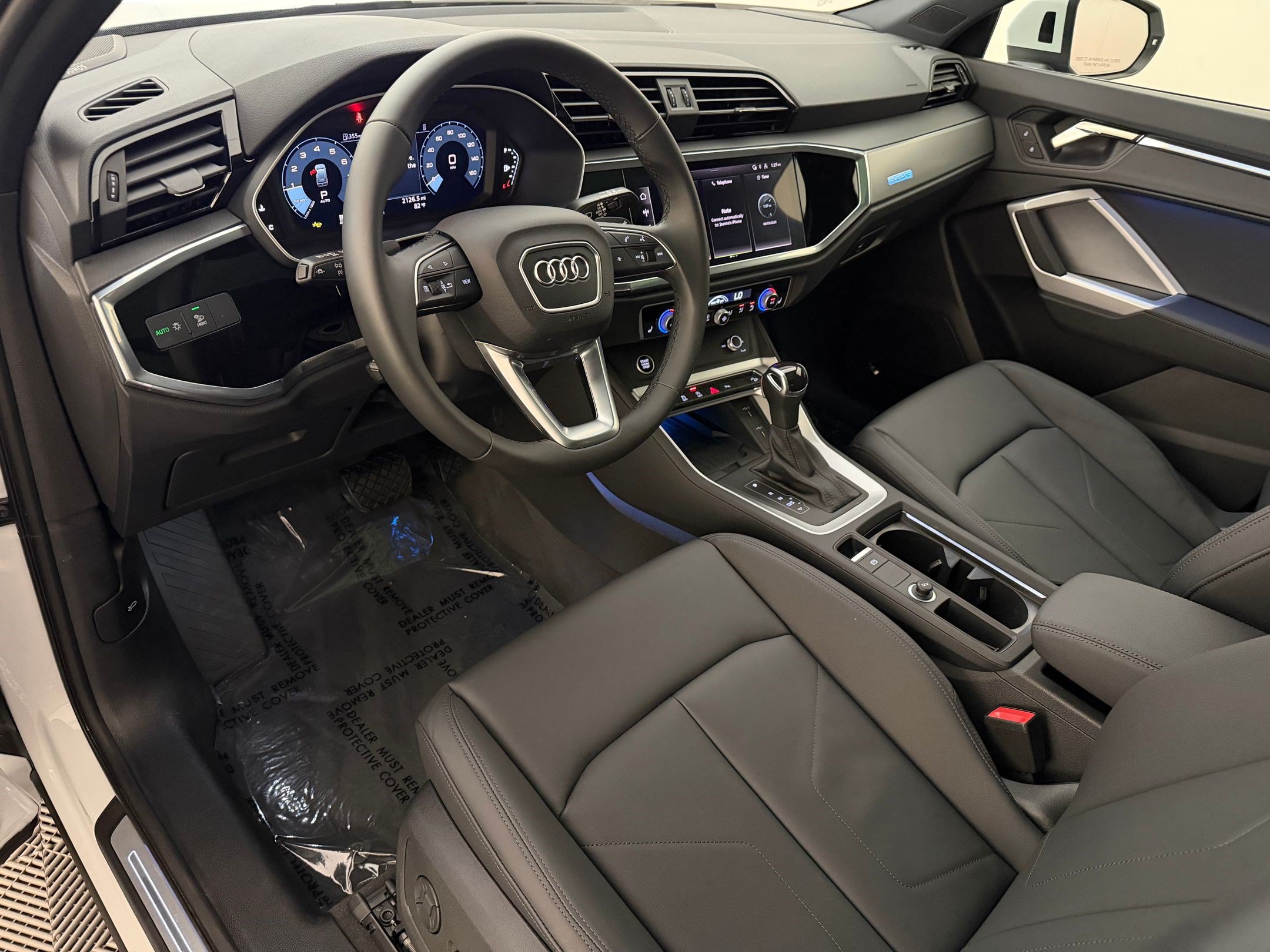 Certified 2025 Audi Q3 2.0T Premium Plus w/ Premium Plus Package AWD/4WD image 4