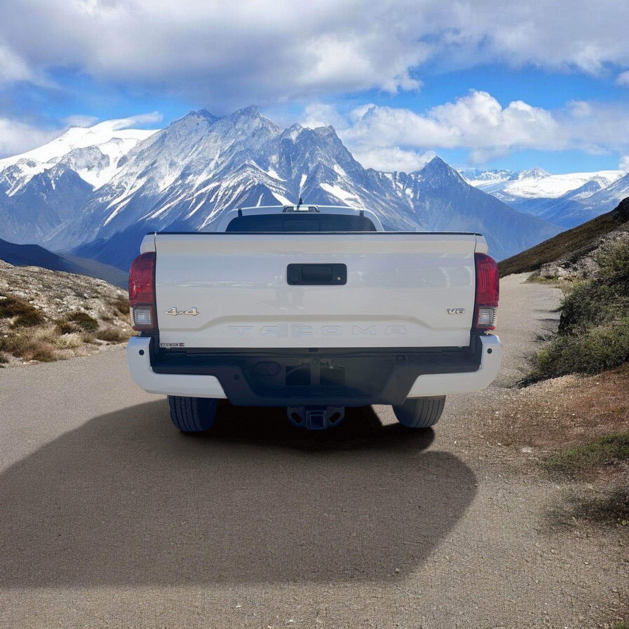 Used 2023 Toyota Tacoma SR5 image 4