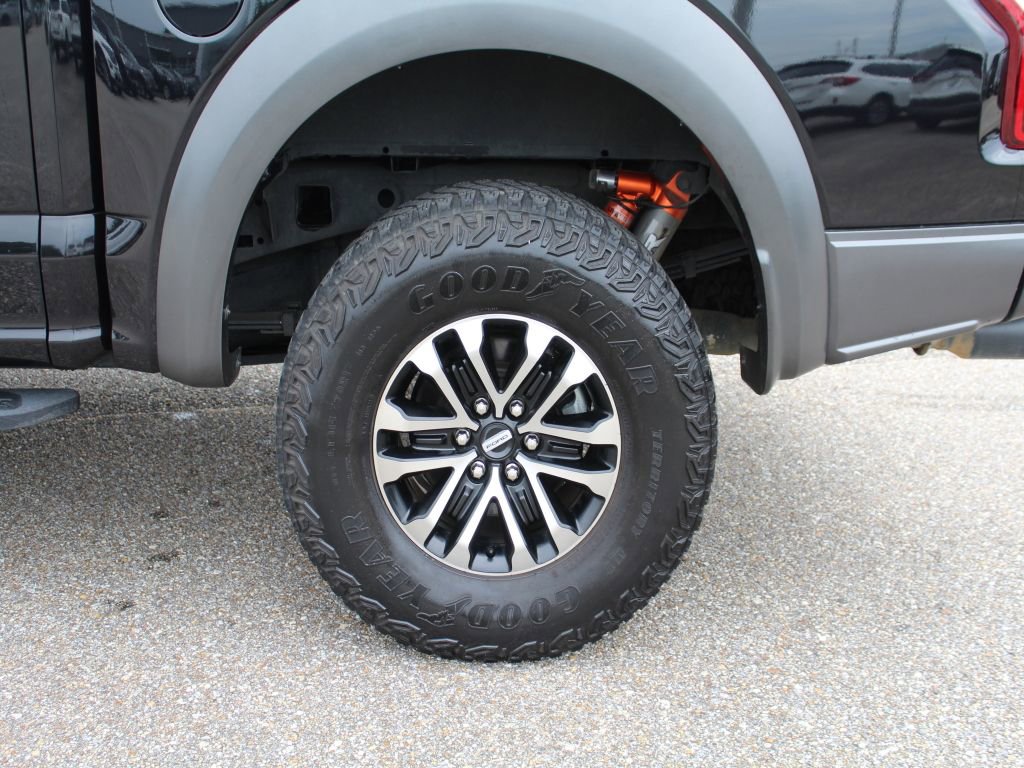 Used 2020 Ford F150 Raptor w/ Equipment Group 801A Mid AWD/4WD image 24