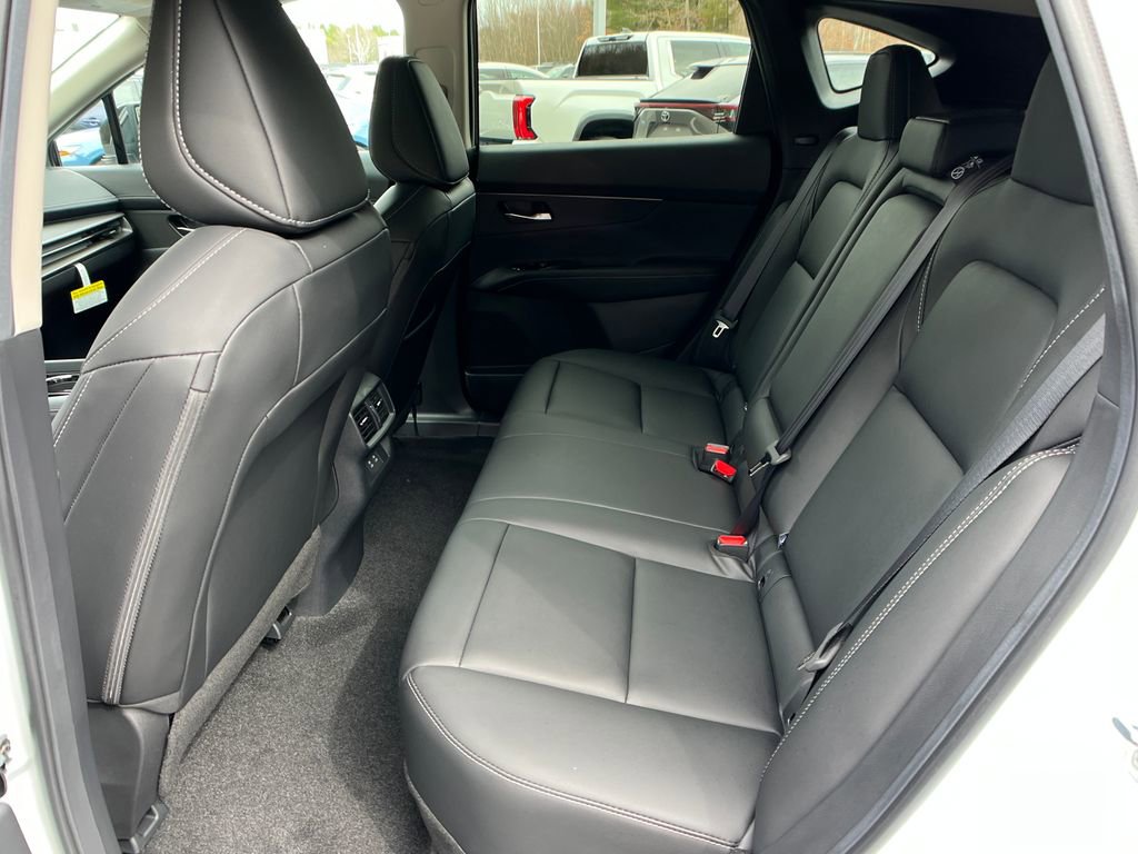 Used 2025 Nissan Murano SV w/ Cargo Package image 20