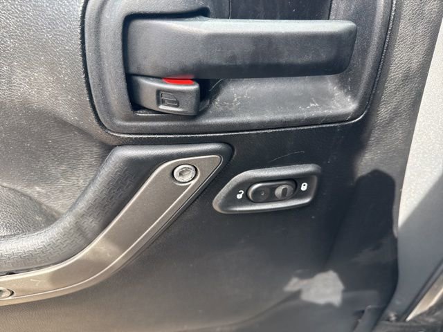 Used 2015 Jeep Wrangler Unlimited Sport w/ Quick Order Package 24S image 16