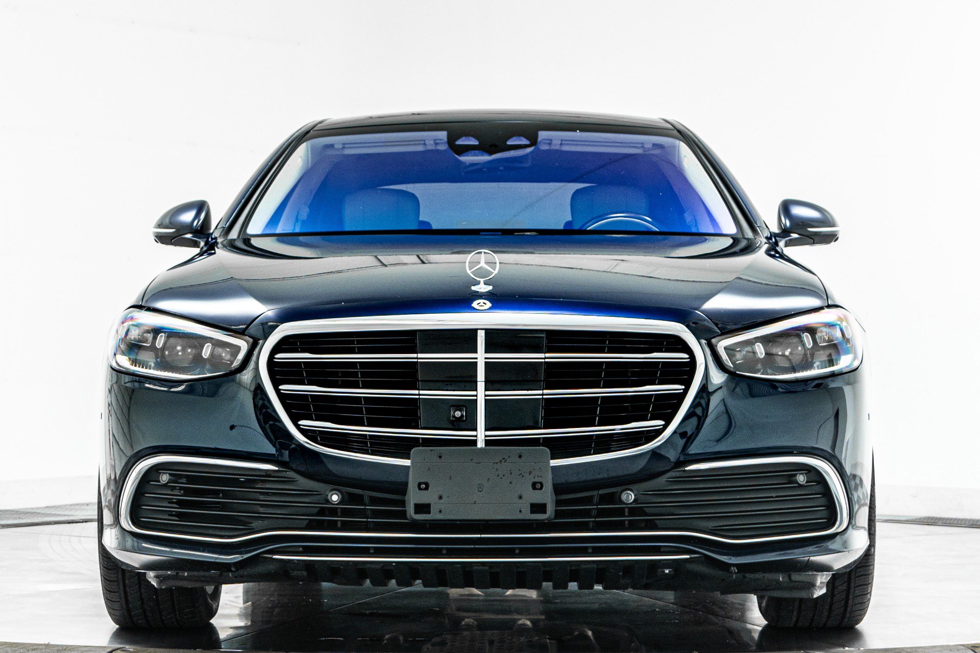 Used 2022 Mercedes-Benz S 580 4MATIC Sedan image 4
