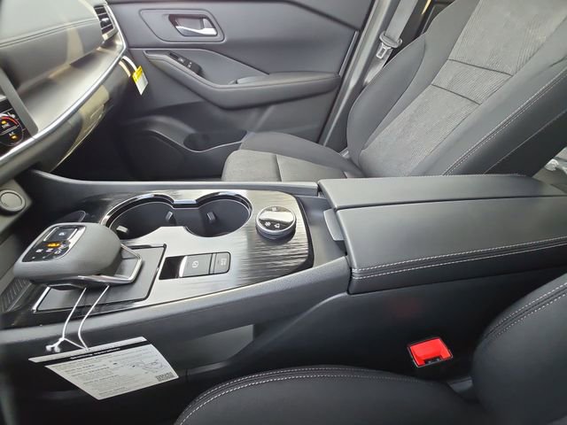 New 2026 Nissan Rogue SV w/ Cold Weather Package image 21