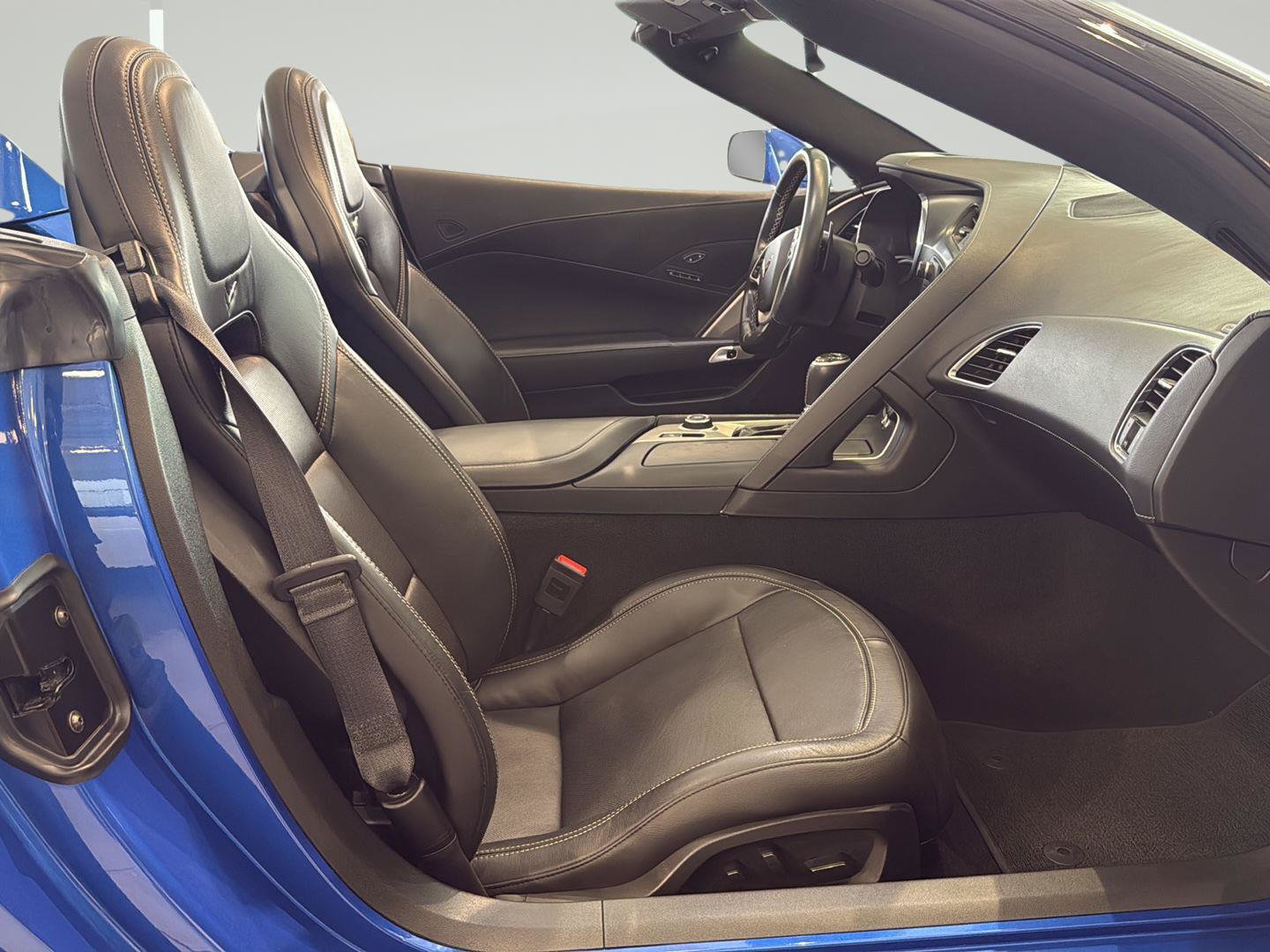 Used 2019 Chevrolet Corvette Grand Sport RWD image 14