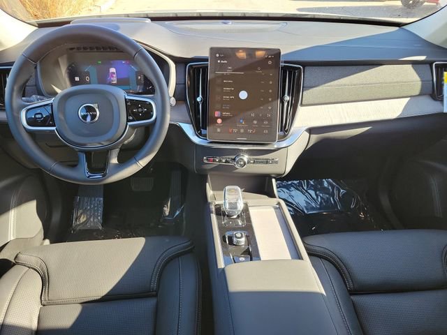 New 2026 Volvo XC90 B6 Ultra w/ Protection Package image 11