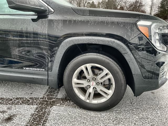 Used 2023 GMC Terrain SLE w/ Driver Convenience Package image 20