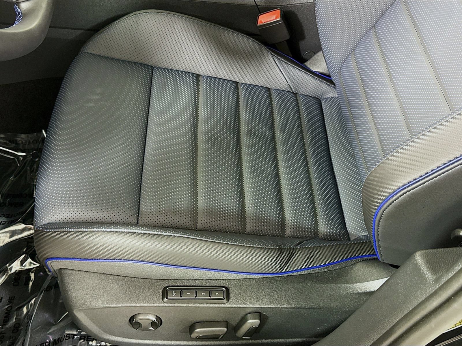 Certified 2026 Volkswagen Golf AWD/4WD image 12