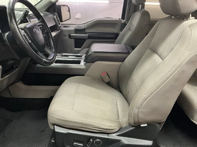 Used 2015 Ford F150 XLT w/ Equipment Group 302A Luxury AWD/4WD image 15