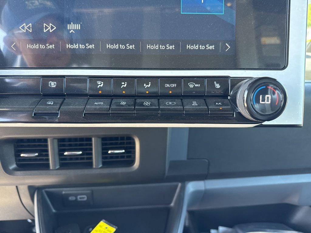 Used 2024 Chevrolet Brightdrop 600 w/ Commercial Equipment Package image 18