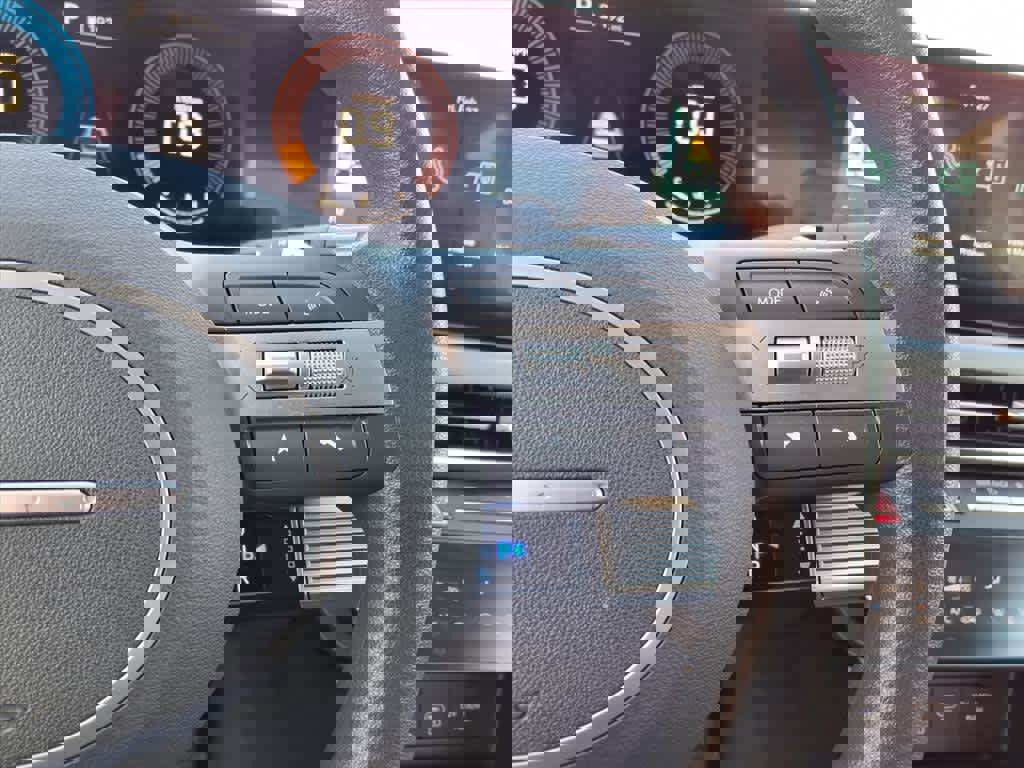 Used 2025 Hyundai Sonata SEL image 11