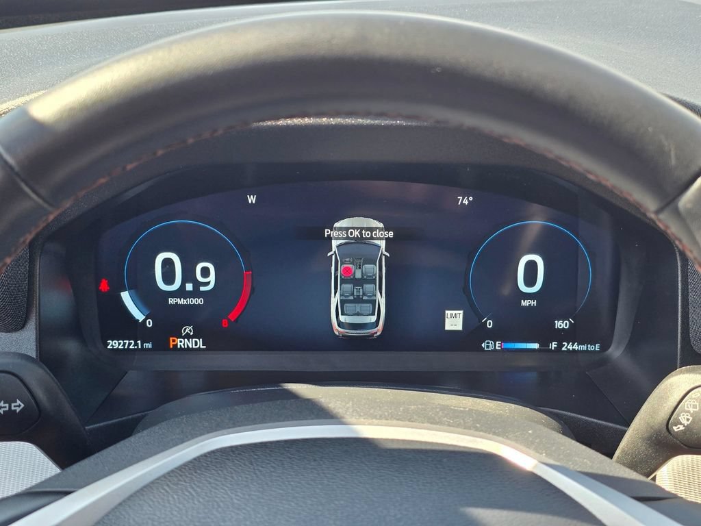 Used 2025 Ford Explorer Active AWD/4WD image 19