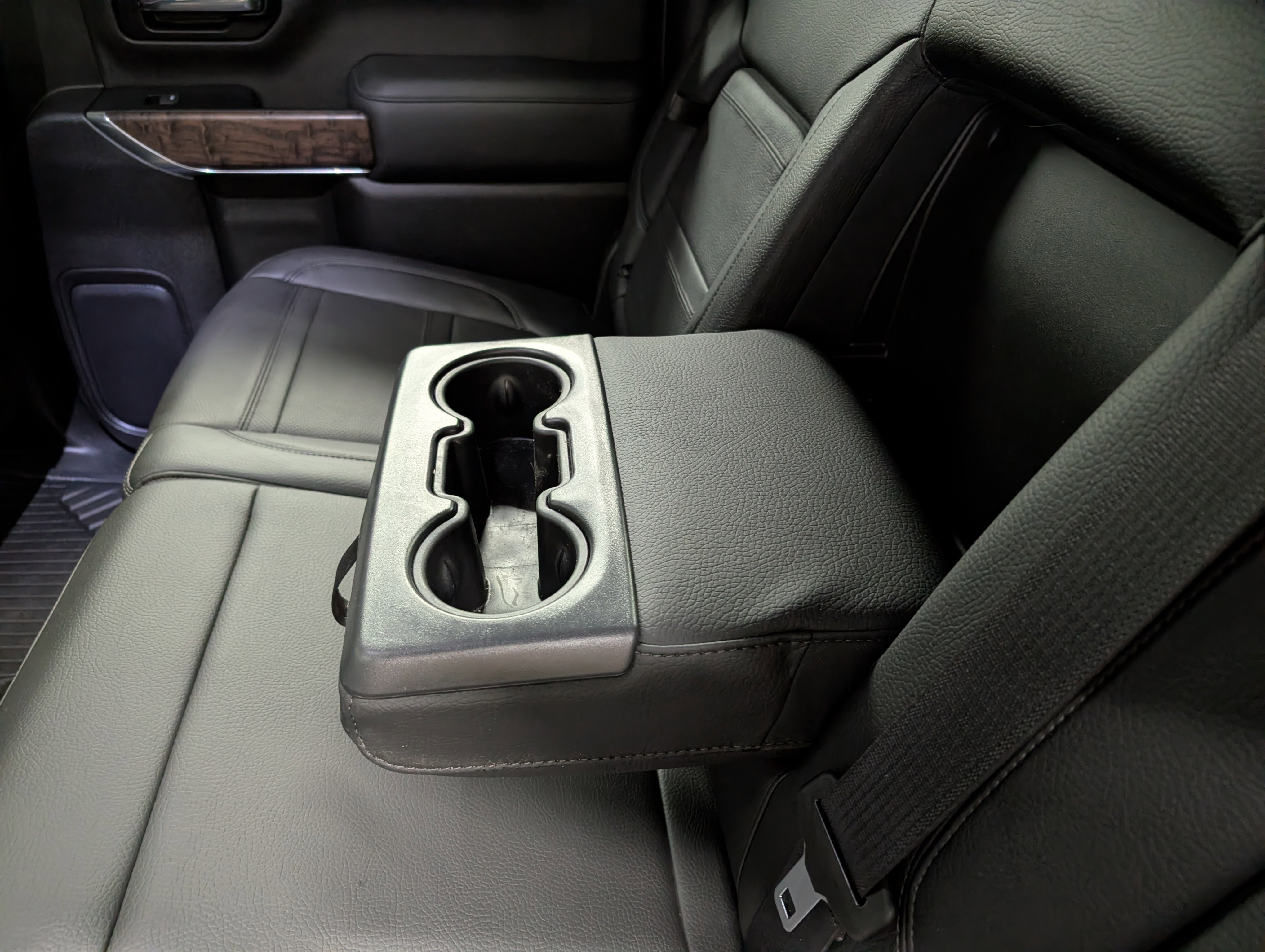 Used 2022 GMC Sierra 3500 Denali image 19