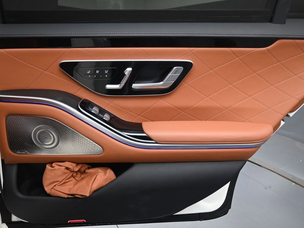 Used 2022 Mercedes-Benz S 580 4MATIC Sedan image 26