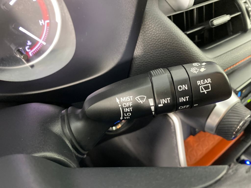 Used 2020 Toyota RAV4 Adventure image 18